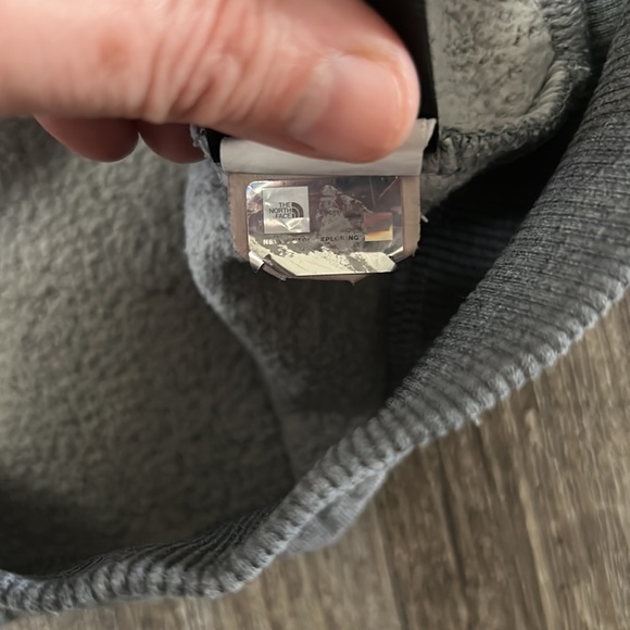 The North Face Gray and Black Hoodie Jacket Medium - Picture 8 of 9